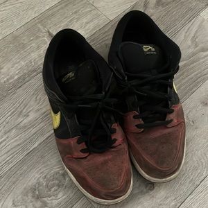 Nike SB Beavis & Butthead Pack